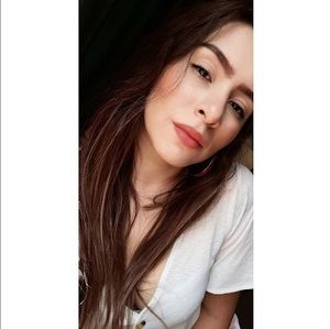 Meet your Posher, Daniela